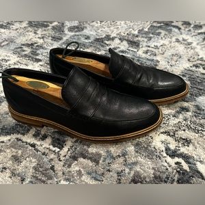 Men’s black loafers/slip ons size 8